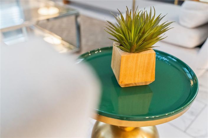 Image No.58-8 Bed Property for sale