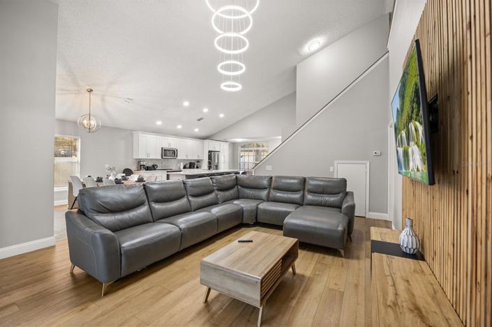 Image No.5-Propriété de 4 chambres à vendre à Kissimmee