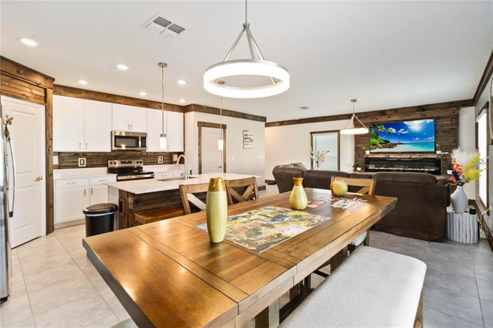 Image No.10-4 Bed Property for sale