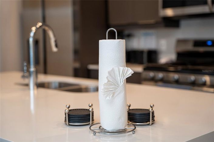 Image No.12-3 Bed Property for sale