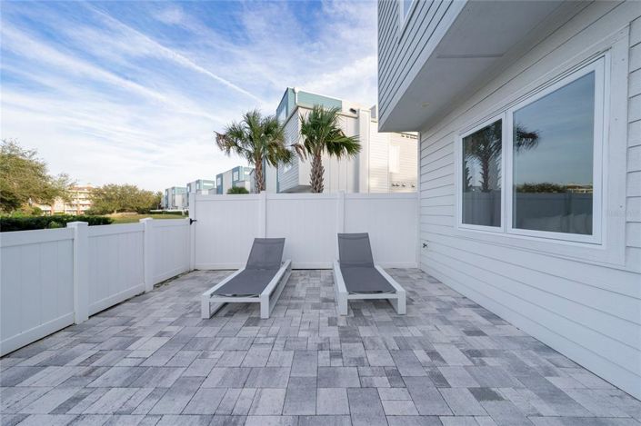 Image No.26-3 Bed Property for sale