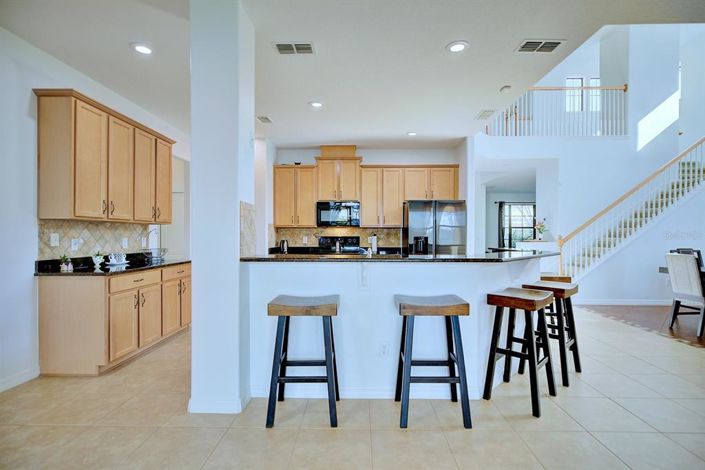 Image No.11-4 Bed Property for sale