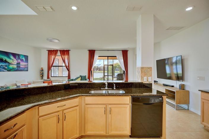 Image No.16-4 Bed Property for sale