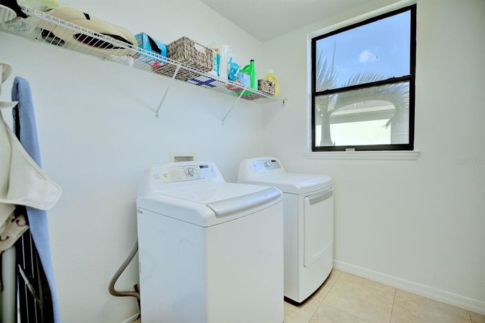 Image No.17-4 Bed Property for sale