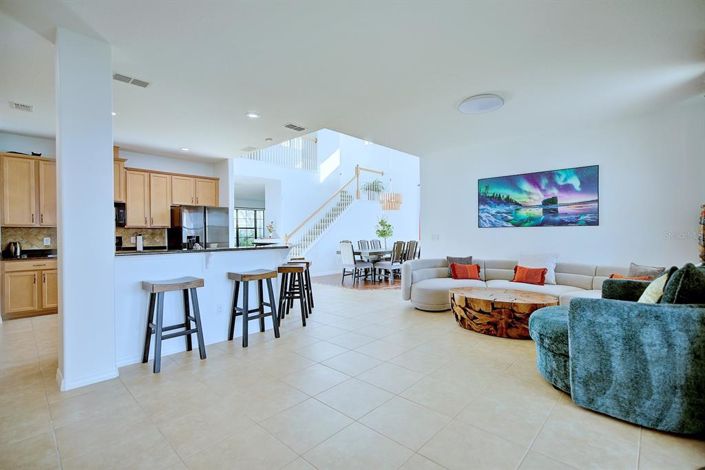 Image No.19-4 Bed Property for sale