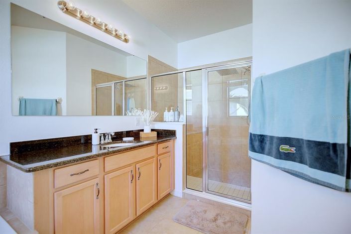 Image No.29-4 Bed Property for sale