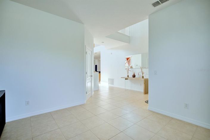 Image No.7-4 Bed Property for sale