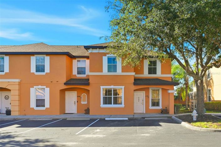 Image No.2-Maison de ville de 4 chambres à vendre à Kissimmee