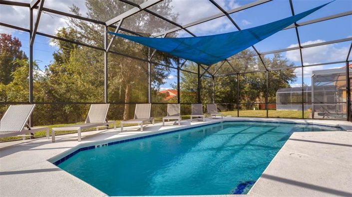 Image No.21-6 Bed Property for sale