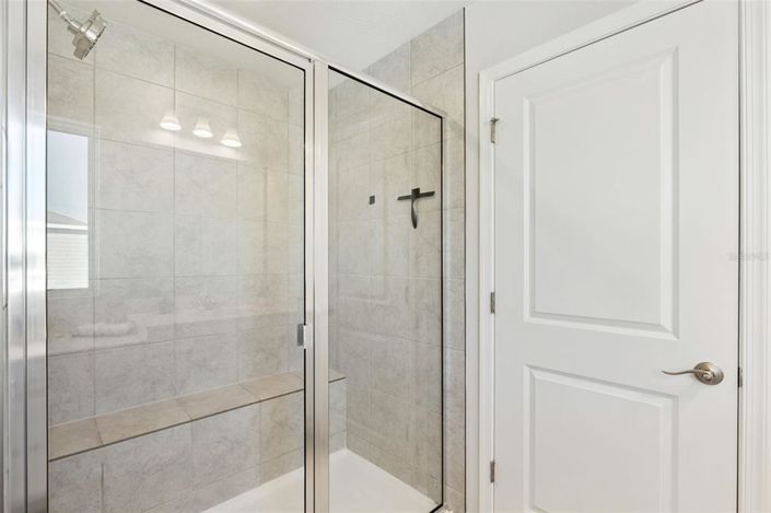 Image No.28-4 Bed Property for sale