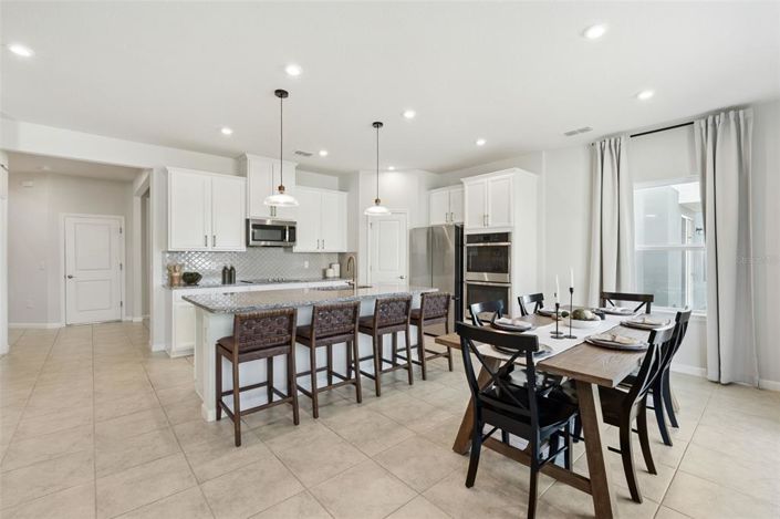 Image No.8-4 Bed Property for sale