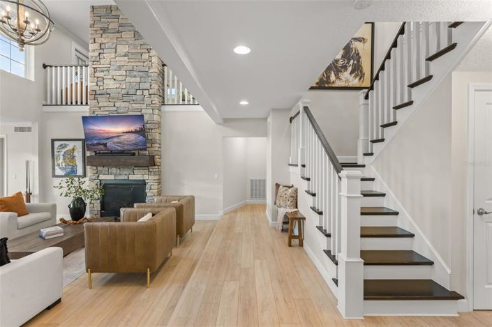 Image No.37-6 Bed Property for sale