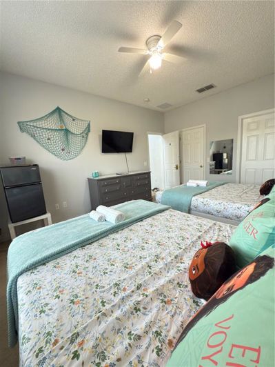 Image No.35-6 Bed Property for sale