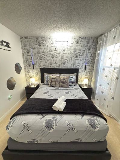 Image No.42-6 Bed Property for sale