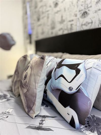 Image No.44-6 Bed Property for sale