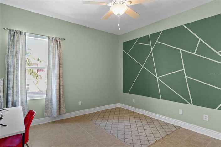 Image No.23-5 Bed Townhouse for sale