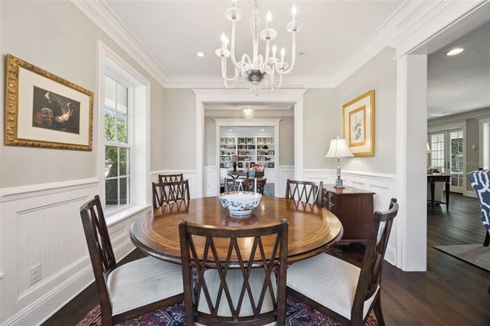 Image No.15-5 Bed Property for sale