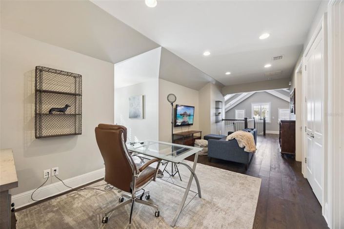 Image No.21-5 Bed Property for sale