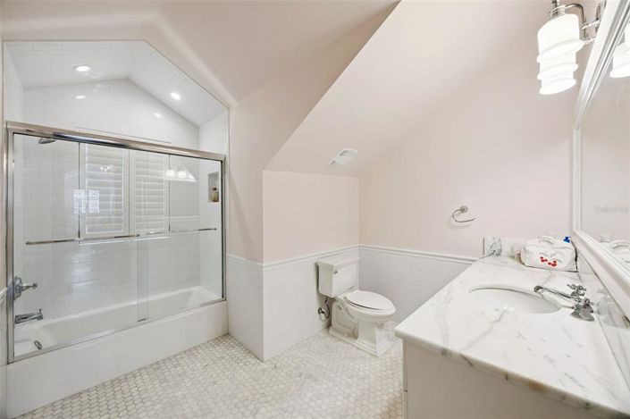 Image No.32-5 Bed Property for sale