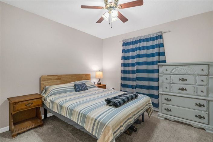 Image No.12-4 Bed Property for sale