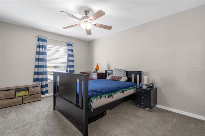 Image No.15-4 Bed Property for sale