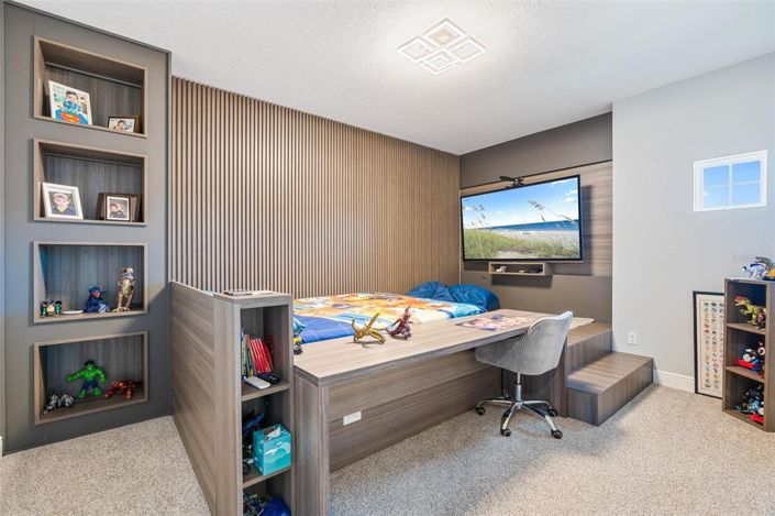 Image No.31-5 Bed Property for sale