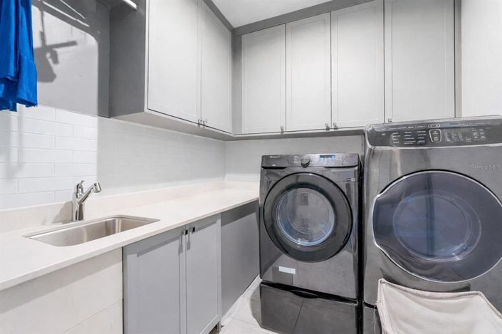 Image No.43-5 Bed Property for sale