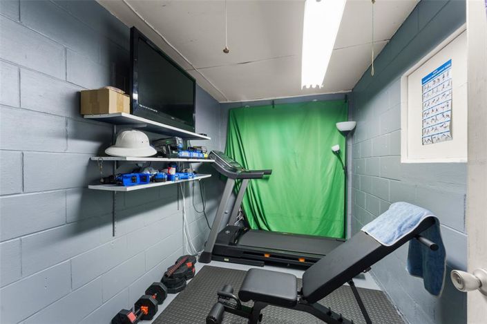 Image No.33-4 Bed Property for sale