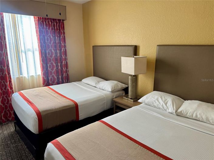 Image No.29-3 Bed Property for sale