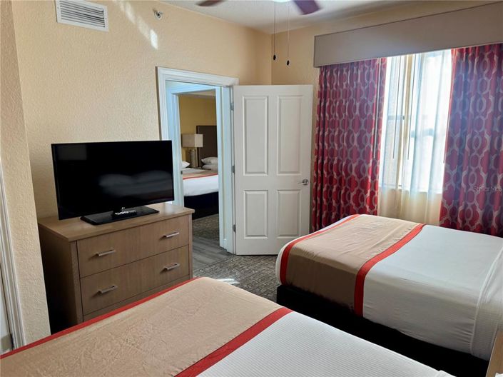 Image No.30-3 Bed Property for sale