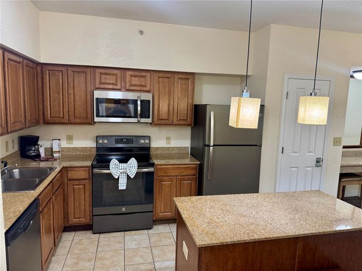 Image No.9-3 Bed Property for sale