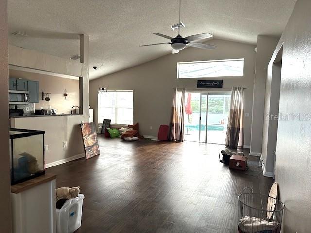 Image No.5-Propriété de 3 chambres à vendre à Davenport