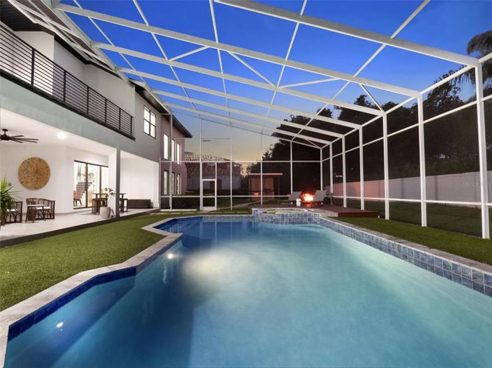 Image No.59-5 Bed Property for sale