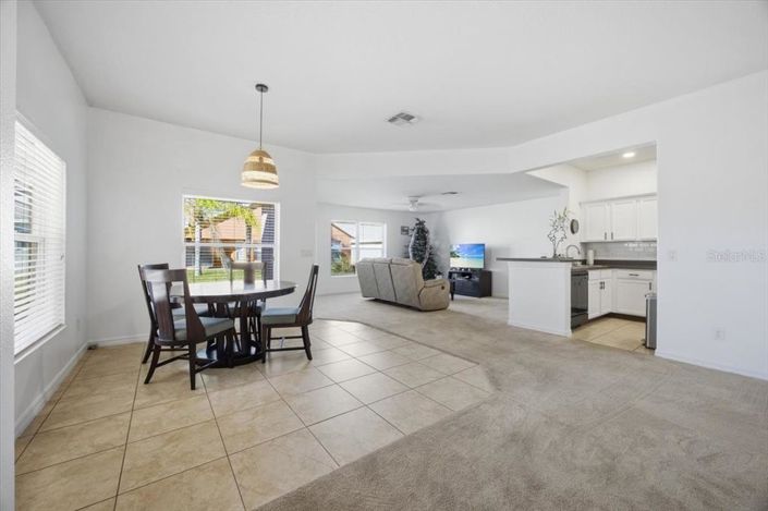 Image No.10-4 Bed Property for sale