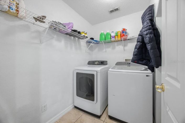 Image No.18-4 Bed Property for sale