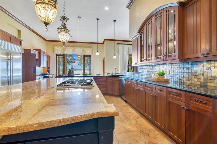 Image No.22-4 Bed Property for sale