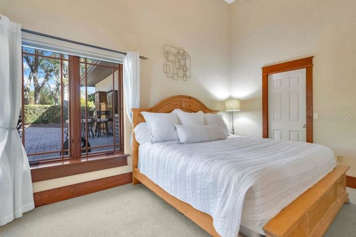 Image No.42-4 Bed Property for sale