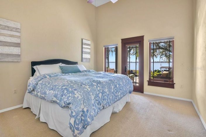 Image No.44-4 Bed Property for sale