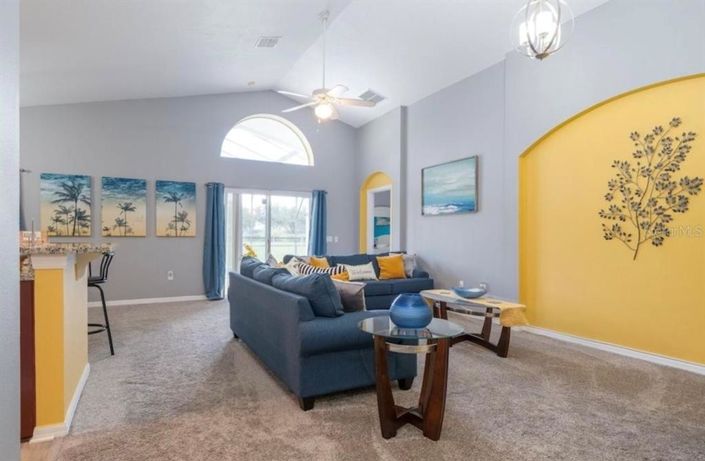 Image No.5-Propriété de 4 chambres à vendre à Kissimmee