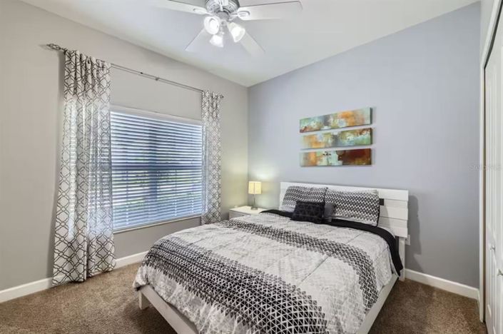 Image No.9-5 Bed Townhouse for sale