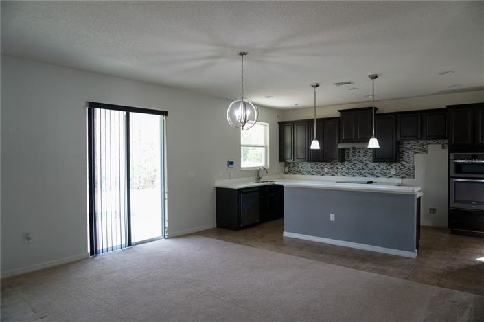 Image No.5-5 Bed Property for sale