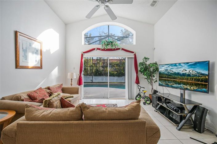 Image No.11-Propriété de 4 chambres à vendre à Kissimmee