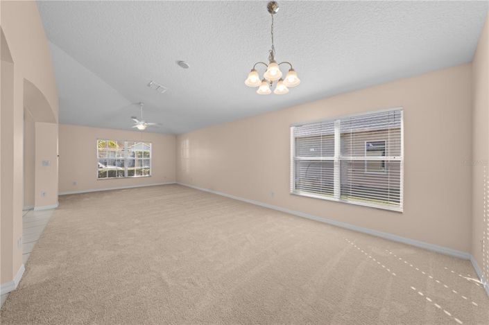 Image No.49-5 Bed Property for sale