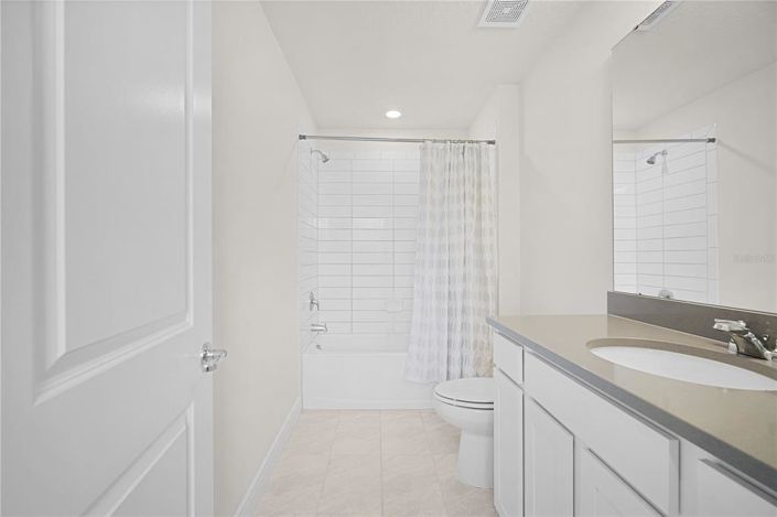 Image No.24-Propriété de 5 chambres à vendre à Clermont