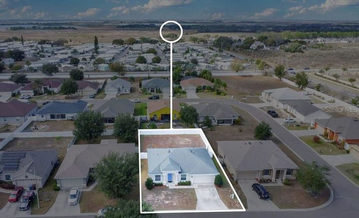 Image No.5-Propriété de 4 chambres à vendre à Haines City