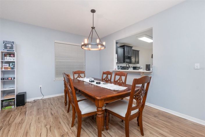 Image No.13-3 Bed Property for sale