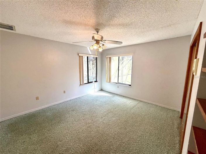 Image No.37-4 Bed Property for sale