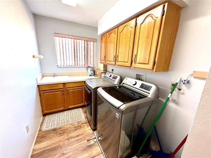 Image No.46-4 Bed Property for sale