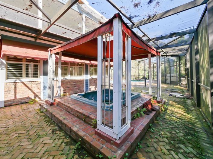 Image No.55-4 Bed Property for sale