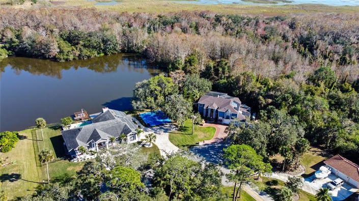 Image No.58-4 Bed Property for sale